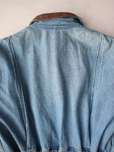 Load image into Gallery viewer, 1980's Women's Woolrich Aztec Blanket Lined Chore Jacket - M