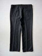 Load image into Gallery viewer, 1990s Levi's 517 Bootcut Pants - 37"