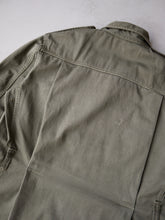 Load image into Gallery viewer, 1960's Canadian Army Bush Jacket - M