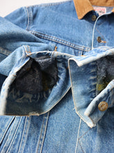 Load image into Gallery viewer, 1980s Lee Storm Rider Denim Jacket - L