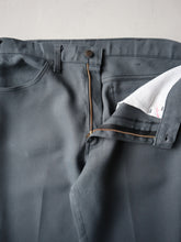 Load image into Gallery viewer, 1970's Levi's 517 Bootcut Pants - 32"