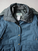 Load image into Gallery viewer, 1990's L.L. Bean Maine Warden's Goretex Parka - M