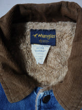 Load image into Gallery viewer, 1970s Wrangler Lined Denim Jacket with Corduroy Collar - L