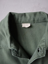 Load image into Gallery viewer, 1970s U.S Army OG-107 Fatigue Shirt - M