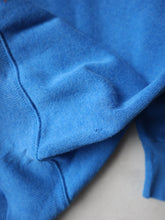 Load image into Gallery viewer, 1980s Hanes Raglan Sweatshirt - M