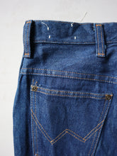Load image into Gallery viewer, 1970's Like Deadstock Wrangler Junior Denim Jeans - 25"
