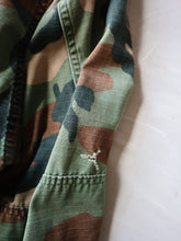 Load image into Gallery viewer, 1980s U.S Army Ripstop Camo Field Shirt - L