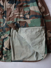 Load image into Gallery viewer, 1980s U.S Army Ripstop Camo Field Shirt - L
