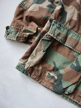 Load image into Gallery viewer, 1980s U.S Army Ripstop Camo Field Shirt - S