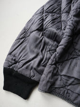 Load image into Gallery viewer, 1960s Distressed Thermal Lined Quilted Jacket - S