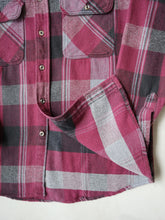 Load image into Gallery viewer, 1990's Carhartt Plaid Flannel Shirt - M