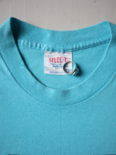 Load image into Gallery viewer, 1990s Beach Club Miami Florida T-Shirt - M