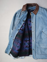 Load image into Gallery viewer, 1980's Women's Woolrich Aztec Blanket Lined Chore Jacket - M