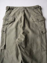 Load image into Gallery viewer, 1980s Dutch Army Cargo Pants - 31"