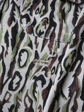 Load image into Gallery viewer, 1980's Woolrich Shadow Bark Camo Chamois Shirt - XL