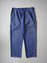 Load image into Gallery viewer, 1970s Faded French Workwear Pleated Pants - 36"