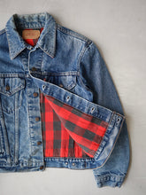 Load image into Gallery viewer, 1980s Made in USA Levi's Flannel Lined Denim Jacket - S
