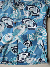 Load image into Gallery viewer, 1960's Malihini Hawaiian Loop Collar Shirt - M