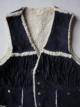 Load image into Gallery viewer, 1970s Suede Leather Sherpa Lined Western Vest - M
