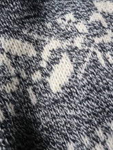 Load image into Gallery viewer, 1980s Eddie Bauer Wool Knit Sweater - M