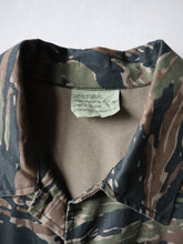 Load image into Gallery viewer, Rotcho Tiger Stripe Camo Field Shirt - XL