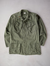 Load image into Gallery viewer, 1960's U.S Army Poplin Jungle Jacket - M