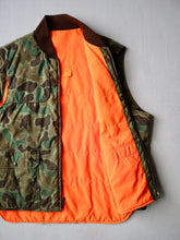 Load image into Gallery viewer, 1980s Woolrich Duck Camo Reversible Vest - XL