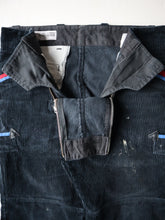 Load image into Gallery viewer, 1980s German Corduroy Workwear Pants - 34"