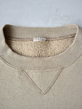Load image into Gallery viewer, 1980's Russell Athletic Sweatshirt - M/L