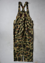 Load image into Gallery viewer, 1970s Black Sheep Duck Camo Overalls - 38"