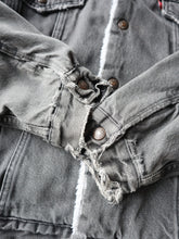 Load image into Gallery viewer, 1980's Distressed Levi's Sherpa Lined Denim Jacket - S/M