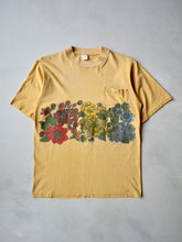 Load image into Gallery viewer, 1970s Designs Alive Flower Pocket T-Shirt - XS