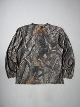 Load image into Gallery viewer, 1990s Distressed Realtree Long Sleeve - M