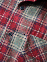 Load image into Gallery viewer, 1990s Pendleton Plaid Loop Collar Shirt - XL
