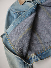 Load image into Gallery viewer, 1970s Thrashed Lee Storm Rider Denim Jacket - L/XL

