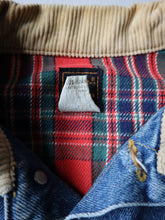 Load image into Gallery viewer, 1990s Lee Plaid Lined Denim Jacket - M
