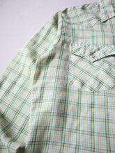 Load image into Gallery viewer, 1970s Distressed Western Pearl Snap Shirt - XS/S
