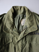 Load image into Gallery viewer, 1970s U.S Army M-65 Field Jacket - S
