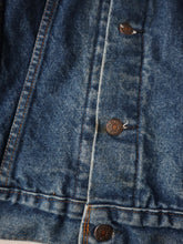Load image into Gallery viewer, 1970/80s Made in USA Levi&#39;s Blanket Lined Denim Jacket - M
