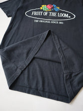 Load image into Gallery viewer, 1990s Fruit of the Loom Big Logo T-Shirt - S/M
