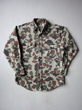 Load image into Gallery viewer, 1990s Duxbak Duck Camo Chamois Shirt - M
