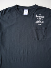 Load image into Gallery viewer, 1990s The Krumsville Inn Pocket Tee - L
