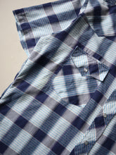 Load image into Gallery viewer, 1990s Wrangler Plaid Pearl Snap Western Shirt - S
