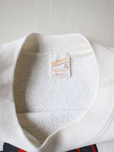 Load image into Gallery viewer, 1970s Georgia Bulldogs Sweatshirt - M
