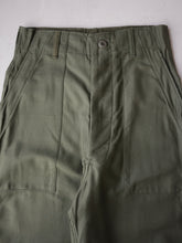 Load image into Gallery viewer, 1970&#39;s U.S Army OG-107 Fatigue Pants - 24&quot;
