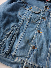 Load image into Gallery viewer, 1990s Lee Plaid Lined Denim Jacket - M
