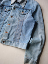 Load image into Gallery viewer, 1970s Thrashed Maverick Blue Bell Denim Jacket - M
