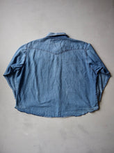 Load image into Gallery viewer, 1990&#39;s Distressed Wrangler Pearl Snap Chambray Shirt - 3XL
