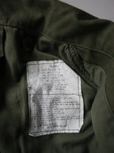 Load image into Gallery viewer, 1970/80s U.S Army M-65 Field Jacket - L

