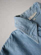 Load image into Gallery viewer, 1970s Chambray Pullover Work Shirt - L
